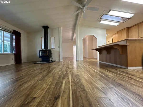 $220,000 | 128 Southwest Canton Street, John Day, OR 97845