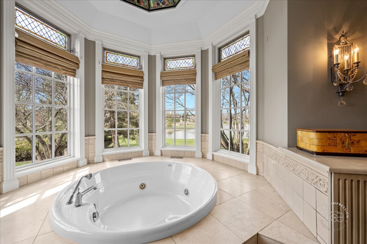 36W442 Hunters Gate Road St. Charles, IL 60175 - Photo 37 of 64