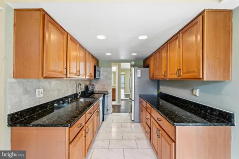 $259,900 | 13145 Dairymaid Drive, Unit 79, Germantown, MD 20874