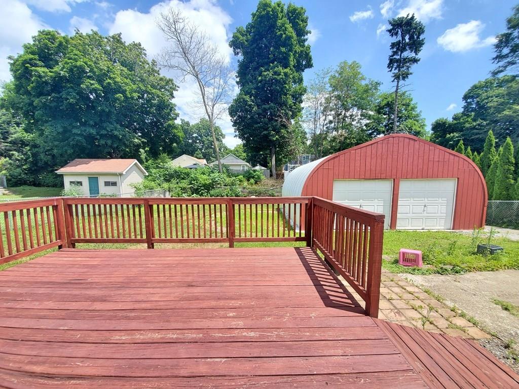 48 Hunnewell Road Worcester, MA 01606 - Photo 6 of 23 Gallery Image 6