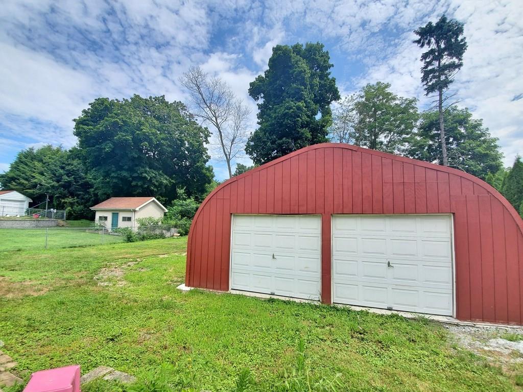 48 Hunnewell Road Worcester, MA 01606 - Photo 7 of 23 Gallery Image 7