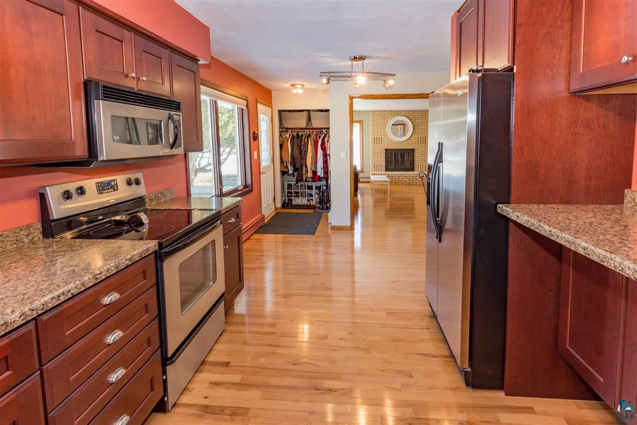 5379 Rice Lake Road Duluth, MN 55803 - Photo 8 of 24
