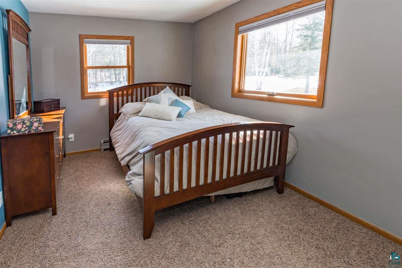 5379 Rice Lake Road Duluth, MN 55803 - Photo 10 of 24