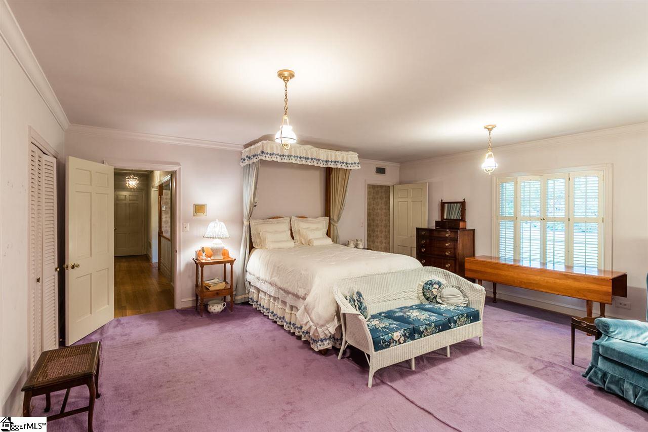 1036 Parkins Mill Road Greenville, SC 29607 - Photo 14 of 36