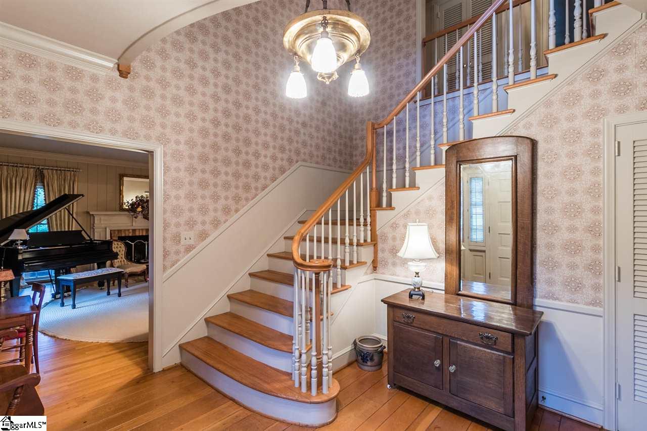 1036 Parkins Mill Road Greenville, SC 29607 - Photo 3 of 36