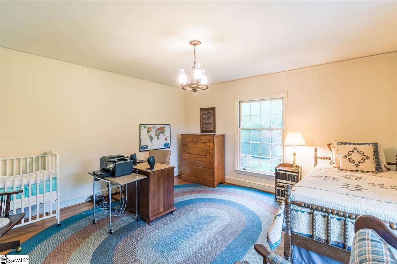 1036 Parkins Mill Road Greenville, SC 29607 - Photo 23 of 36