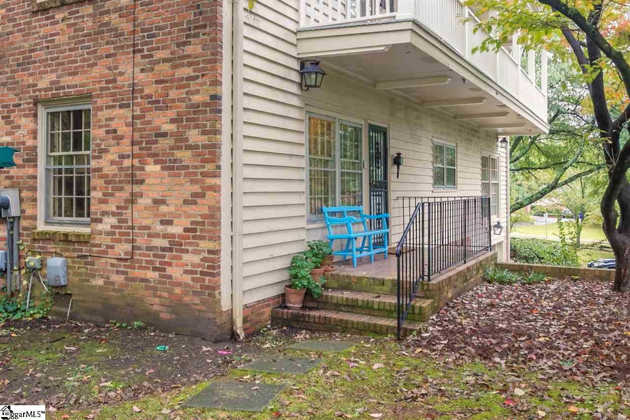 1036 Parkins Mill Road Greenville, SC 29607 - Photo 33 of 36