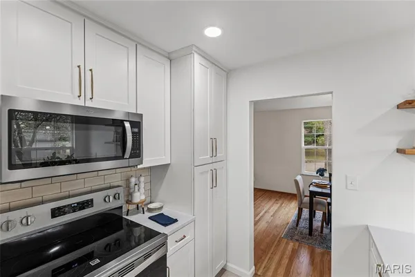 $330,000 | 10 Fawnlily Drive, Belleville, IL 62221