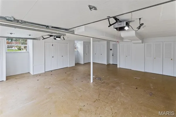 $330,000 | 10 Fawnlily Drive, Belleville, IL 62221