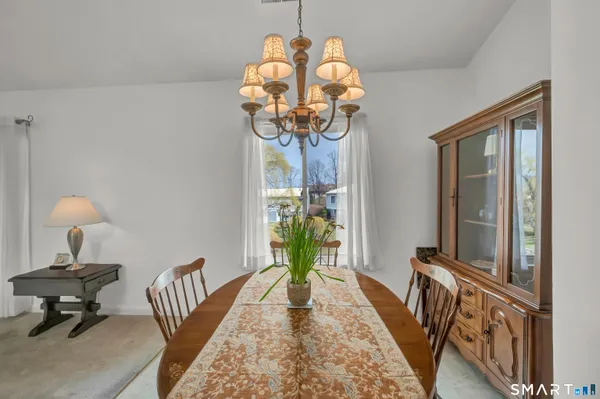 $369,900 | 32 Lawson Lane, Unit 32, Ridgefield, CT 06877