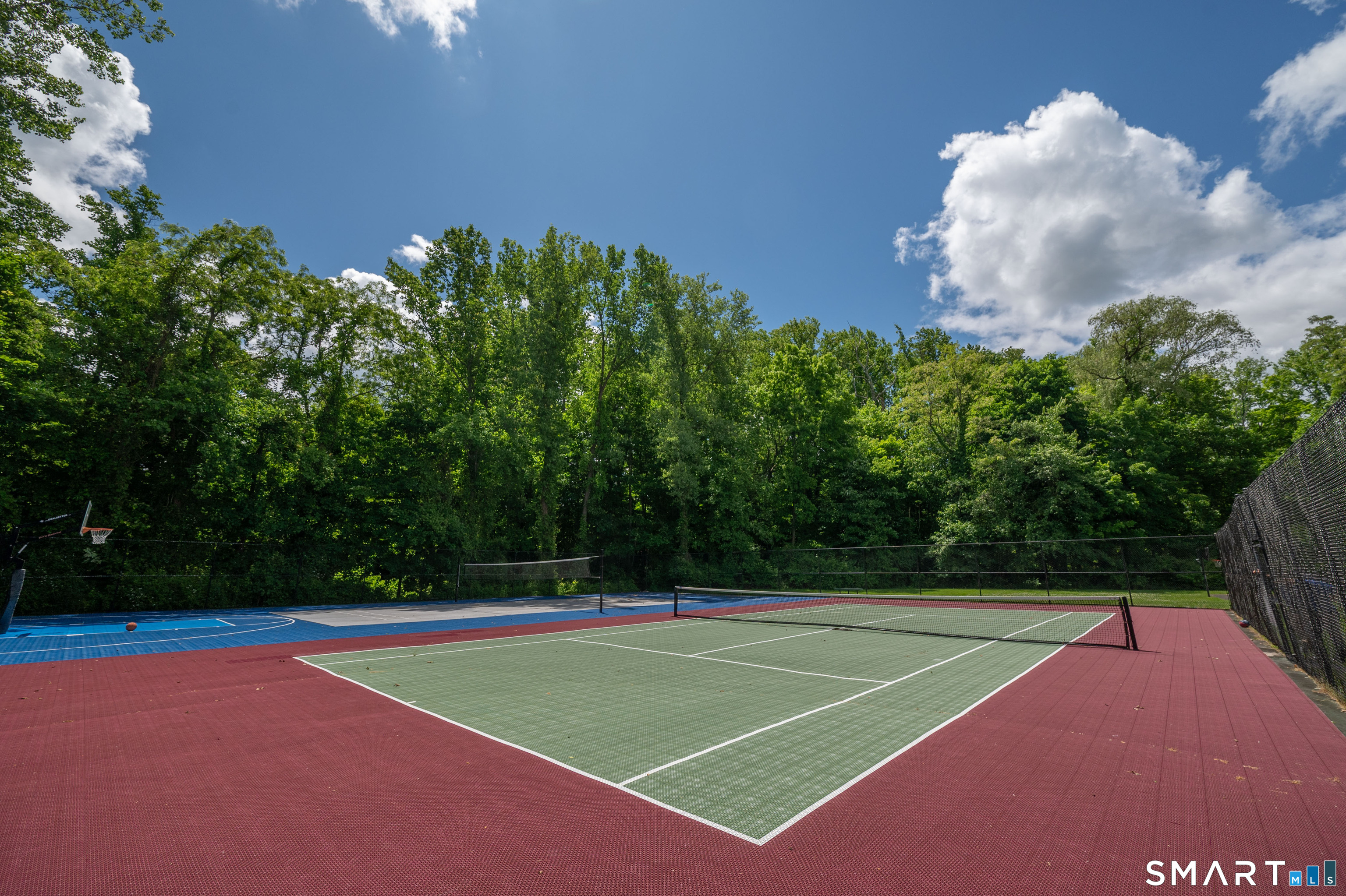 32 Lawson Lane, Unit 32 Ridgefield, CT 06877 - Photo 35 of 38