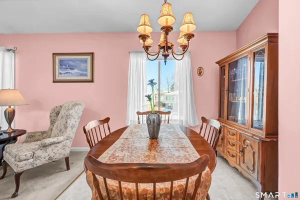 $369,900 | 32 Lawson Lane, Unit 32, Ridgefield, CT 06877