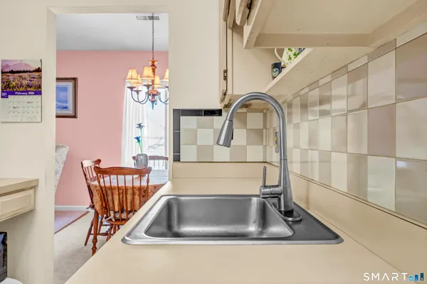 $369,900 | 32 Lawson Lane, Unit 32, Ridgefield, CT 06877