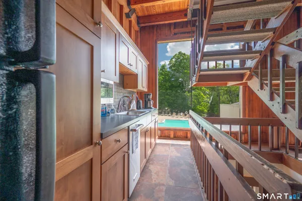 $369,900 | 32 Lawson Lane, Unit 32, Ridgefield, CT 06877