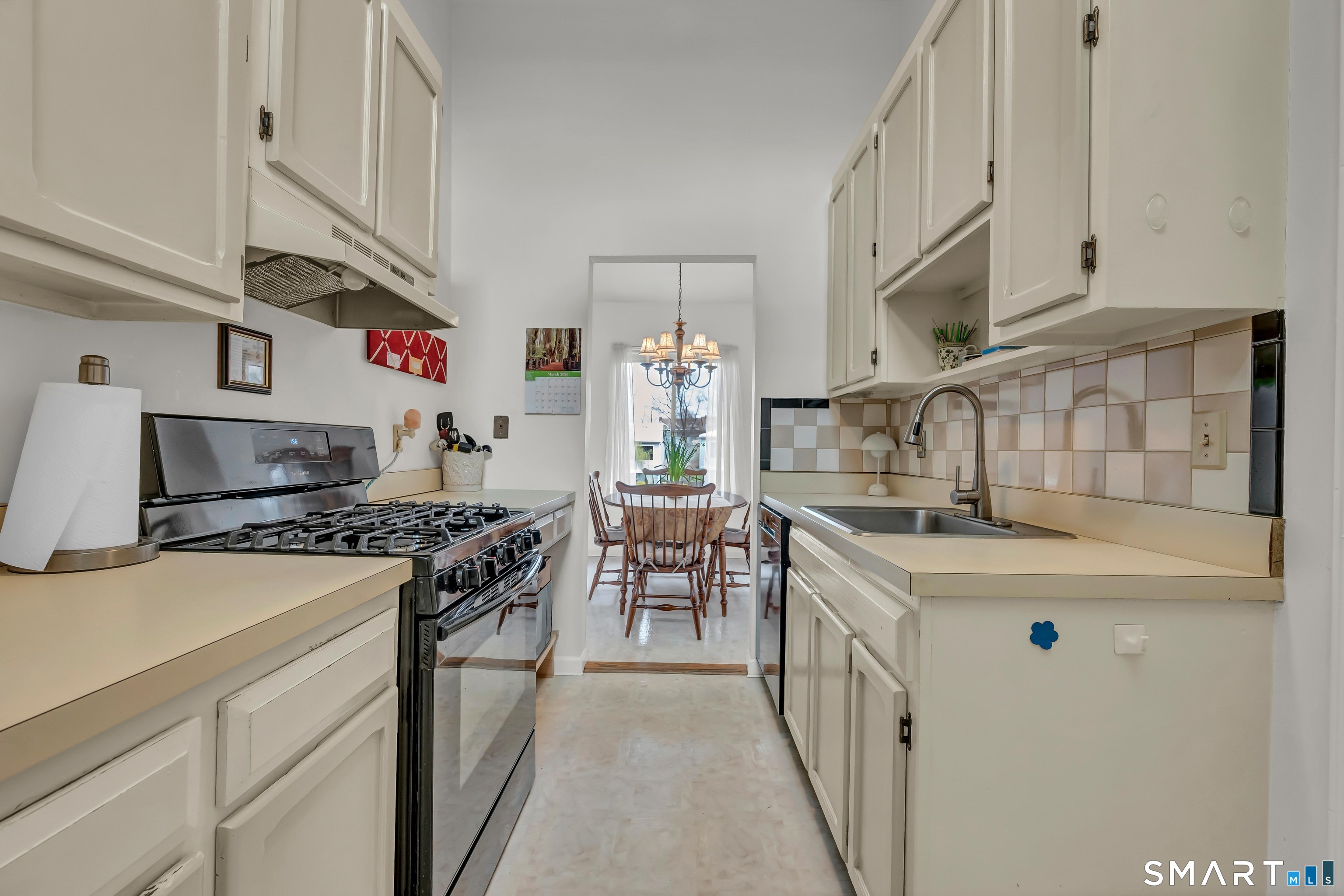 32 Lawson Lane, Unit 32 Ridgefield, CT 06877 - Photo 6 of 37