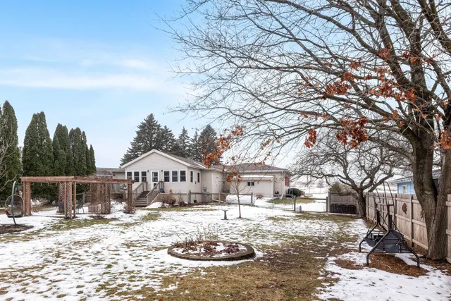 $359,000 | N5478 Highway 73, Princeton, WI 54968