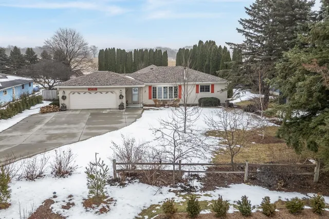 $359,000 | N5478 Highway 73, Princeton, WI 54968