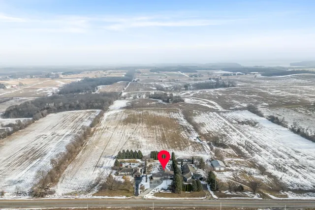 $359,000 | N5478 Highway 73, Princeton, WI 54968