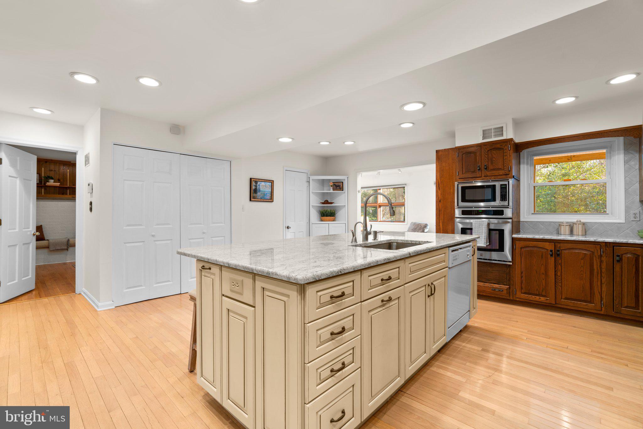 1614 Comanche Road Arnold, MD 21012 - Photo 12 of 52