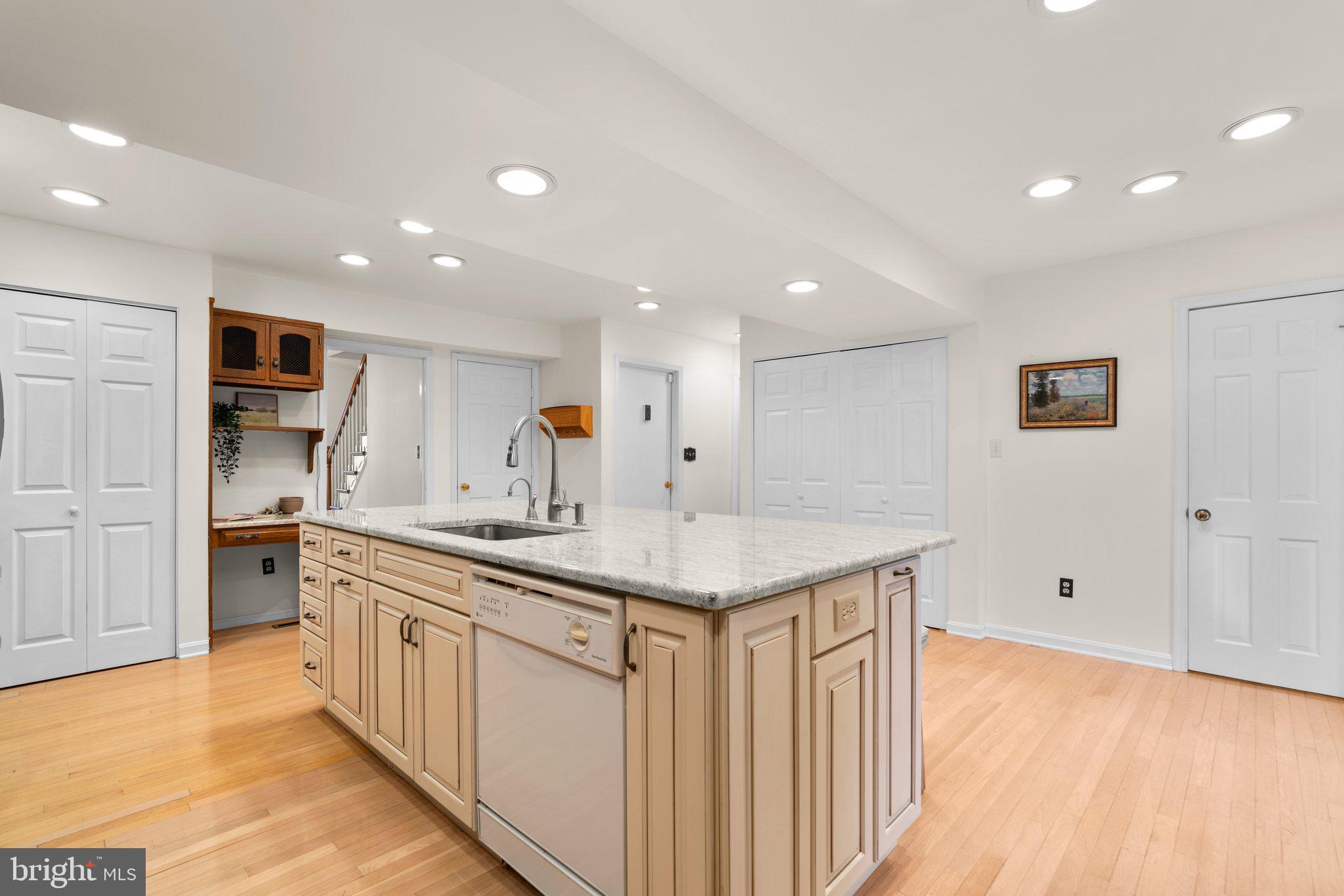 1614 Comanche Road Arnold, MD 21012 - Photo 13 of 52