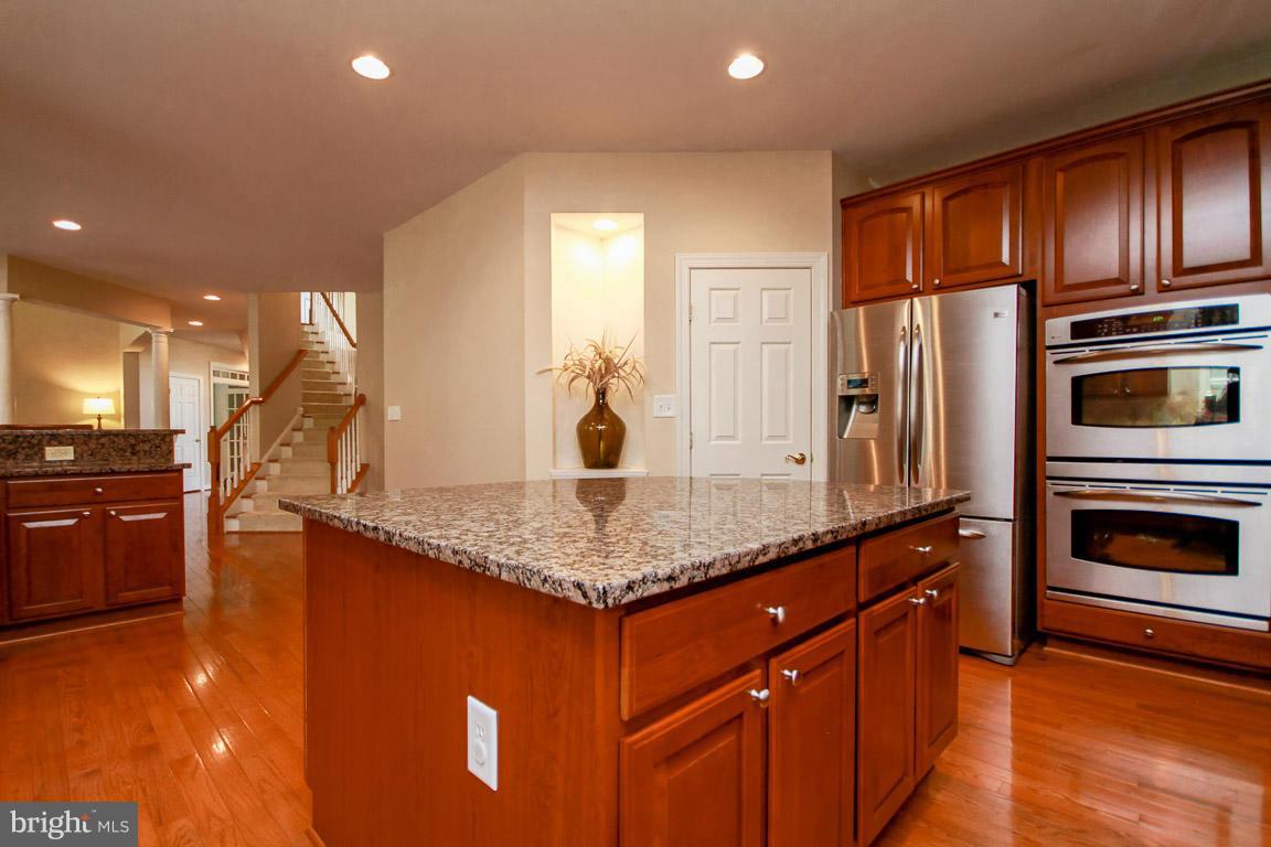 9830 Kraft Hill Road Perry Hall, MD 21128 - Photo 5 of 30 Kitchen