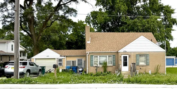 $150,000 | 1823 Armour Road, Bourbonnais, IL 60914