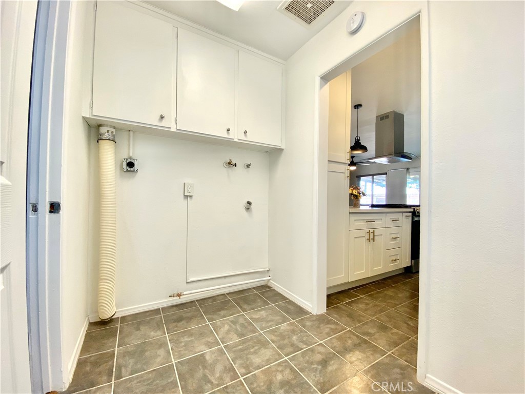 329 East Church Avenue Ridgecrest, CA 93555 - Photo 20 of 47