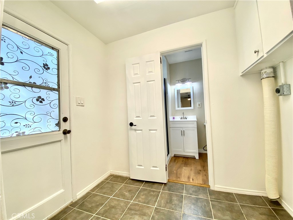 329 East Church Avenue Ridgecrest, CA 93555 - Photo 21 of 47