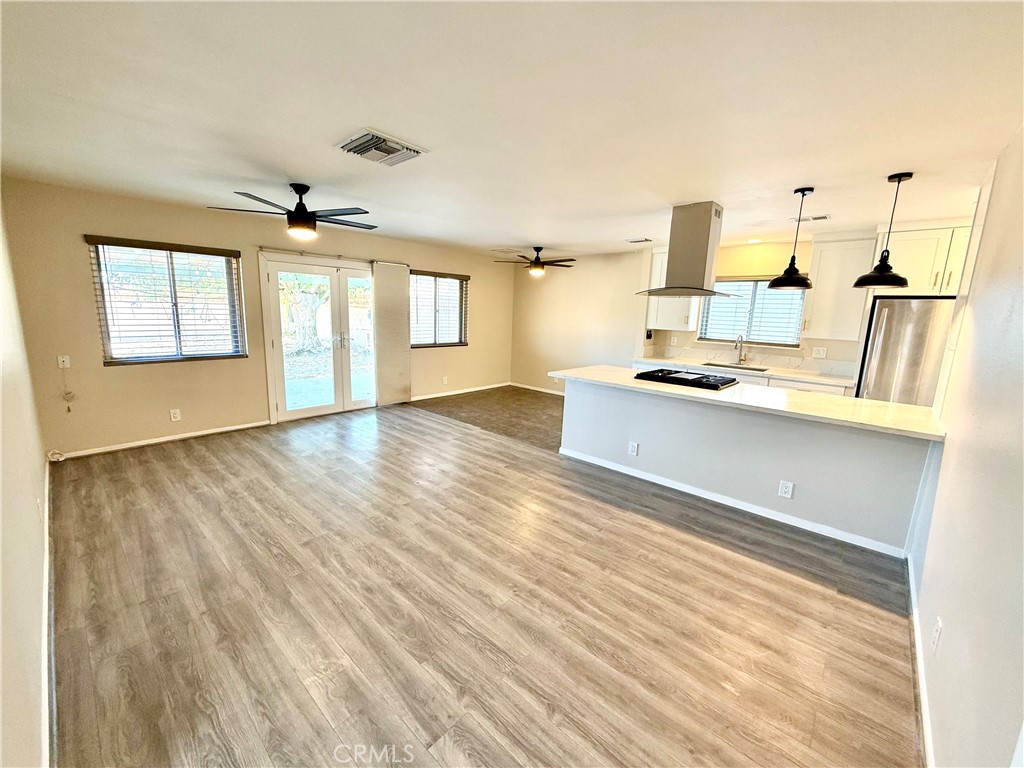 329 East Church Avenue Ridgecrest, CA 93555 - Photo 6 of 47