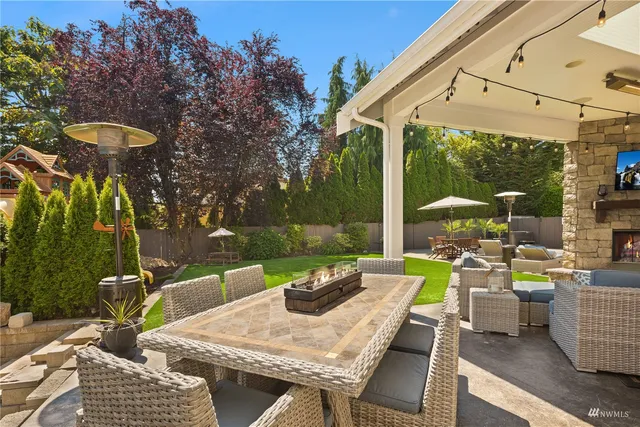 a outdoor living space with furniture and garden view