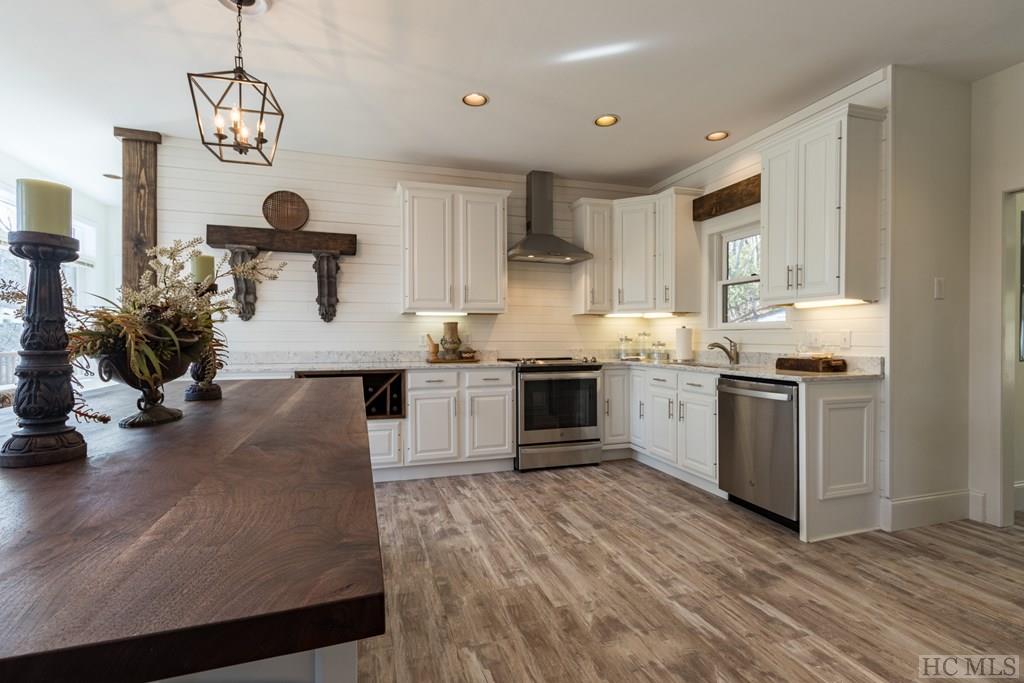 357 Wandering Ridge Cashiers, NC 28717 - Photo 24 of 67 Gallery Image 24