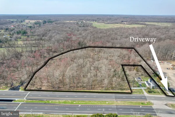 $199,900 | 4391 Dupont Parkway, Townsend, DE 19734