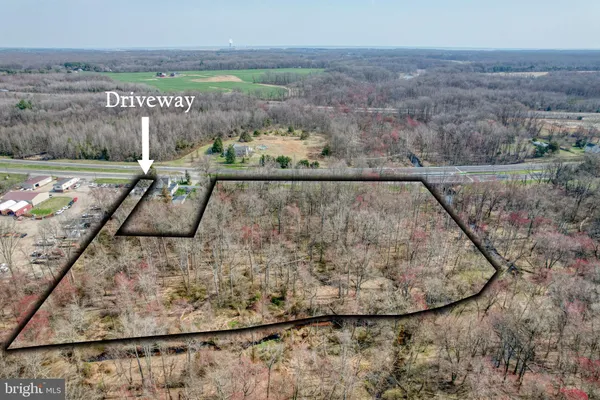 $199,900 | 4391 Dupont Parkway, Townsend, DE 19734