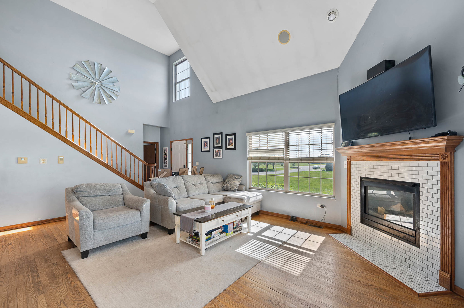 370 Sunset Boulevard Beecher, IL 60401 - Photo 2 of 24