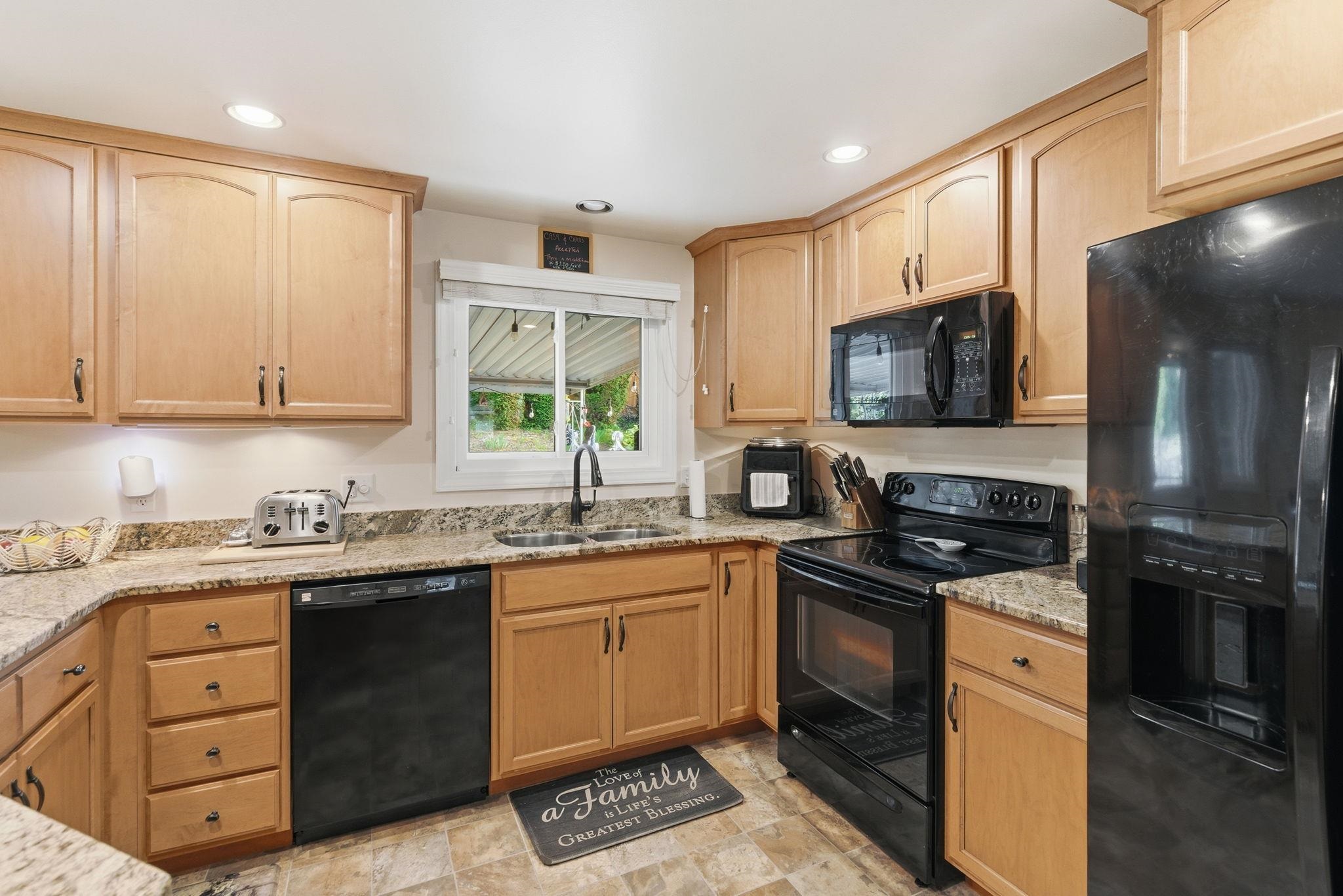 3211 West Excell Avenue Spokane, WA 99208 - Photo 13 of 49