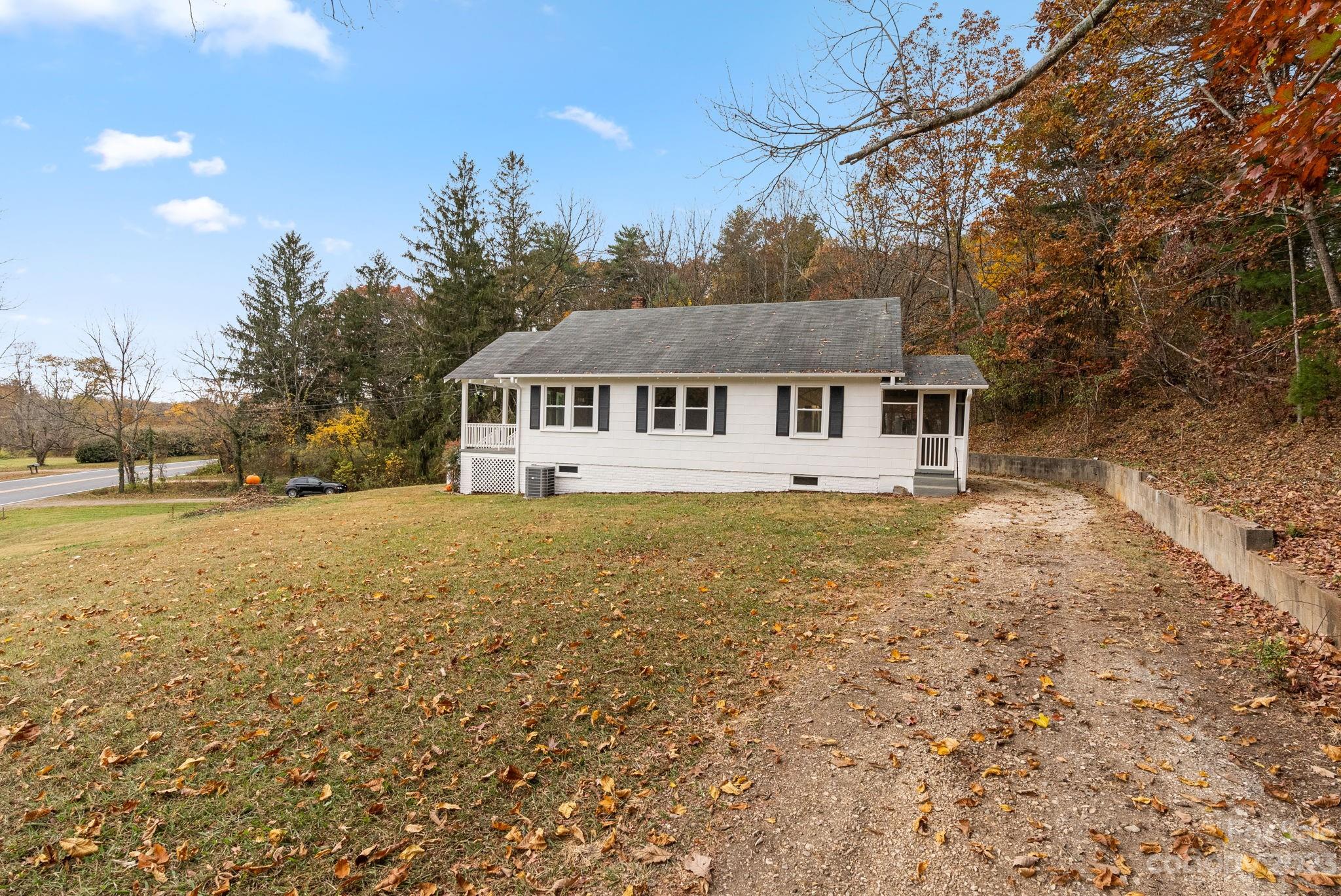 595 Cane Creek Road Fletcher, NC 28732 - Photo 36 of 42 Gallery Image 36