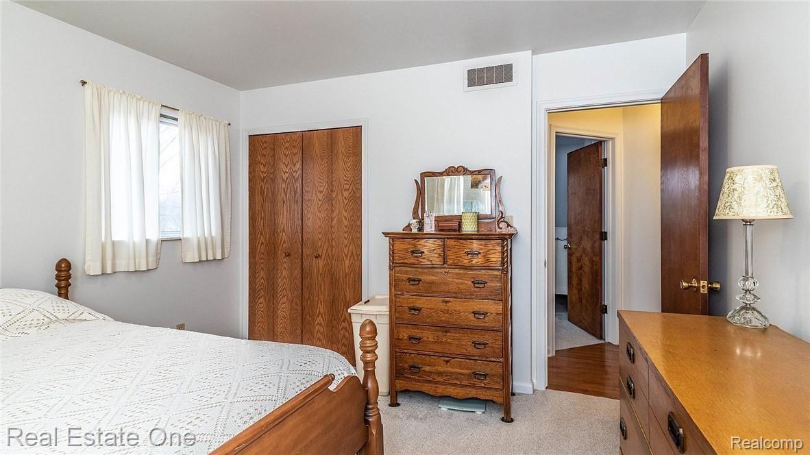 5245 Weller Road Gregory, MI 48137 - Photo 26 of 72 037_7.jpg