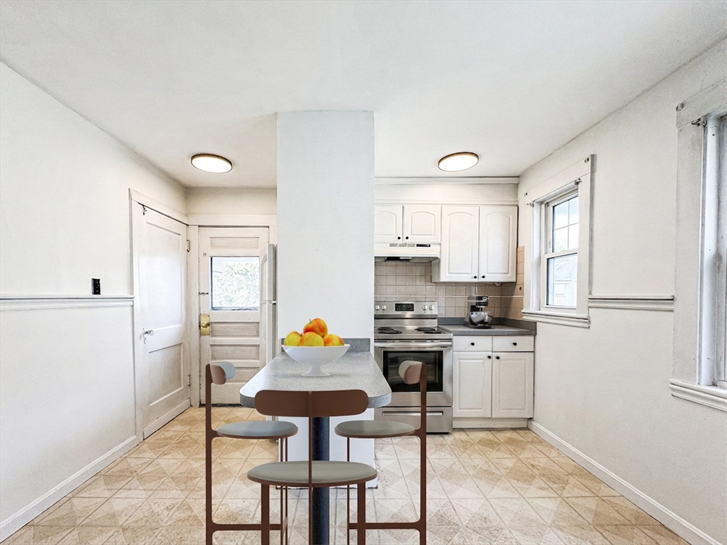 18 Wheelwright Road, Unit 1 Medford, MA 02155 - Photo 6 of 9
