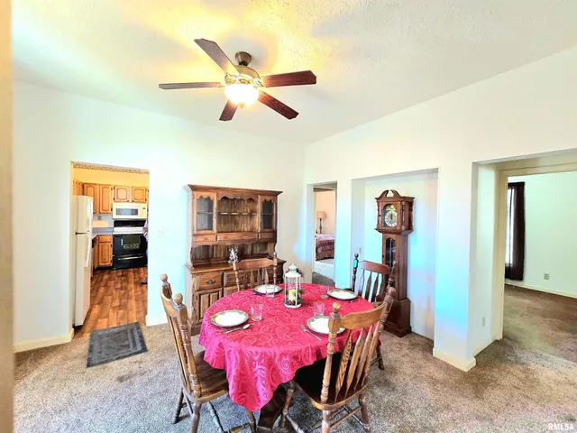 $129,900 | 1711 West Cherry Street, Marion, IL 62959