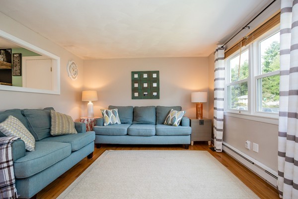 95 Joan Street Springfield, MA 01129 - Photo 3 of 30 Gallery Image 3