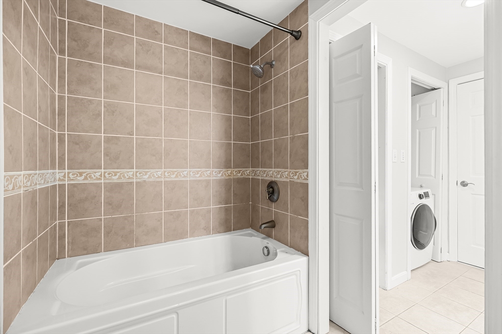88 Jericho Road, Unit 88 Weston, MA 02493 - Photo 14 of 18