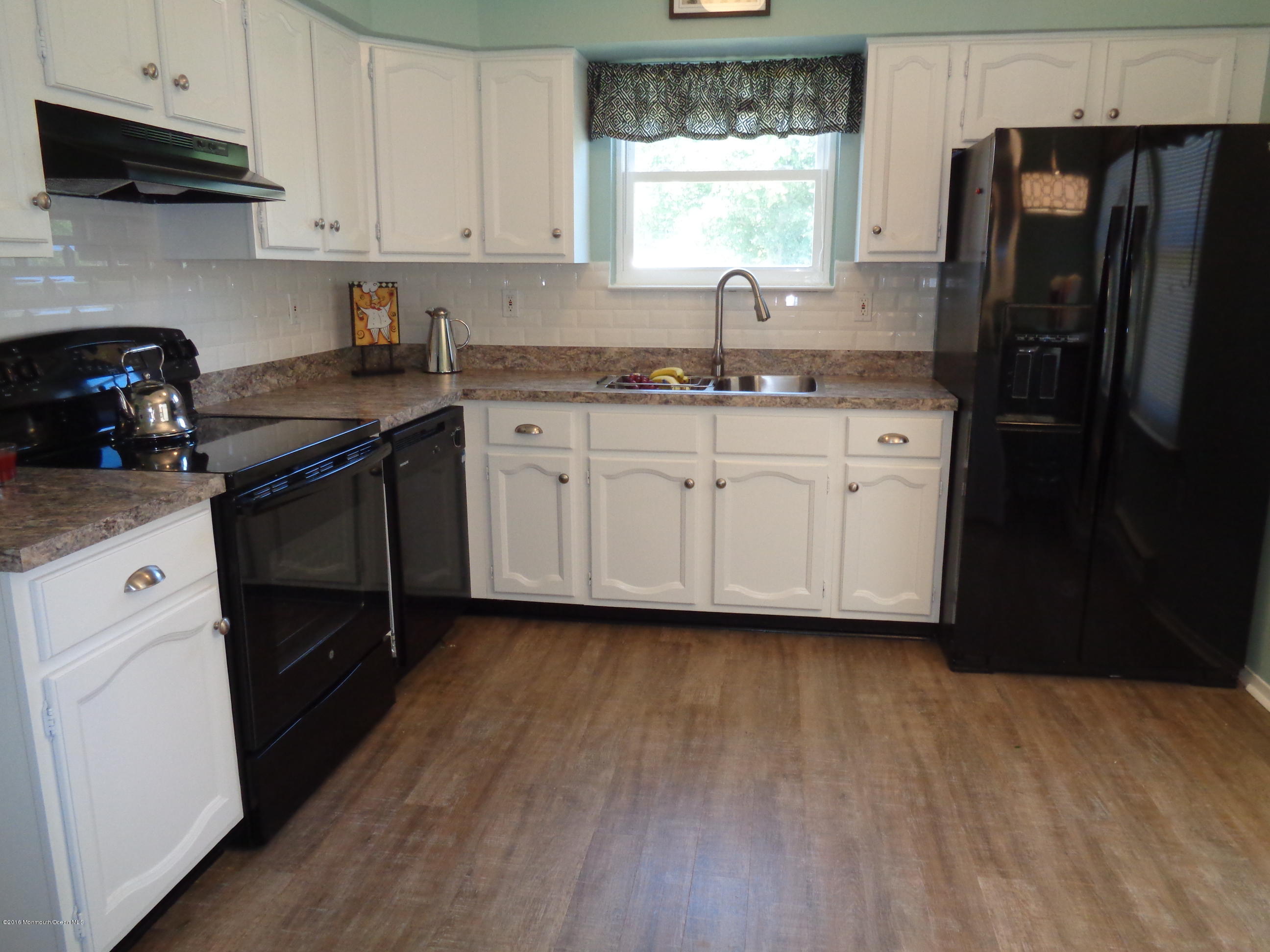 12B Alpine Road, Unit A Whiting, NJ 08759 - Photo 9 of 23 DSC05949