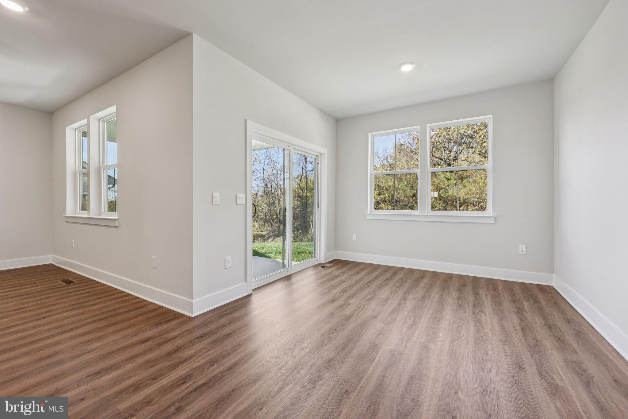 237 Hydrangea Way Winchester, VA 22602 - Photo 16 of 60