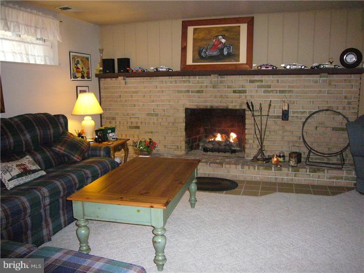 301 Evergreen Road Barrington, NJ 08007 - Photo 17 of 25