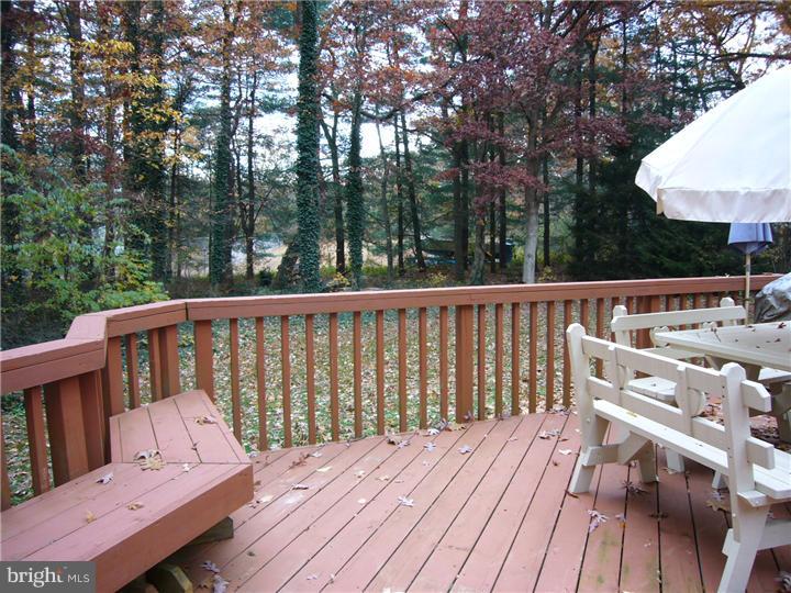 301 Evergreen Road Barrington, NJ 08007 - Photo 6 of 25