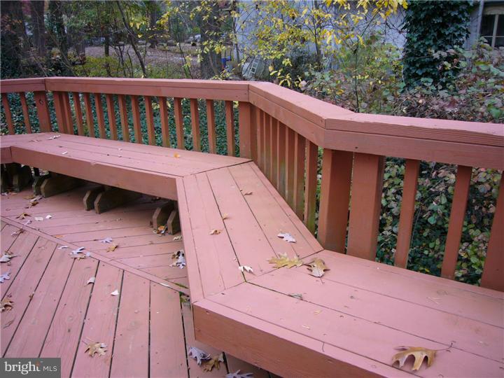 301 Evergreen Road Barrington, NJ 08007 - Photo 7 of 25