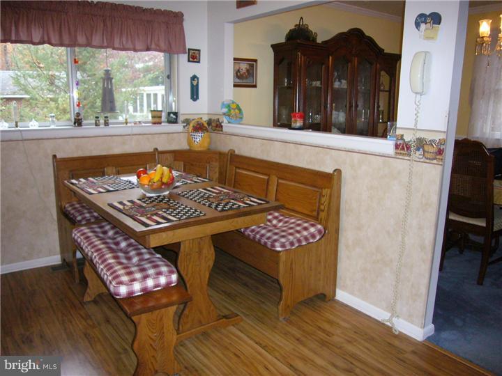 301 Evergreen Road Barrington, NJ 08007 - Photo 9 of 25