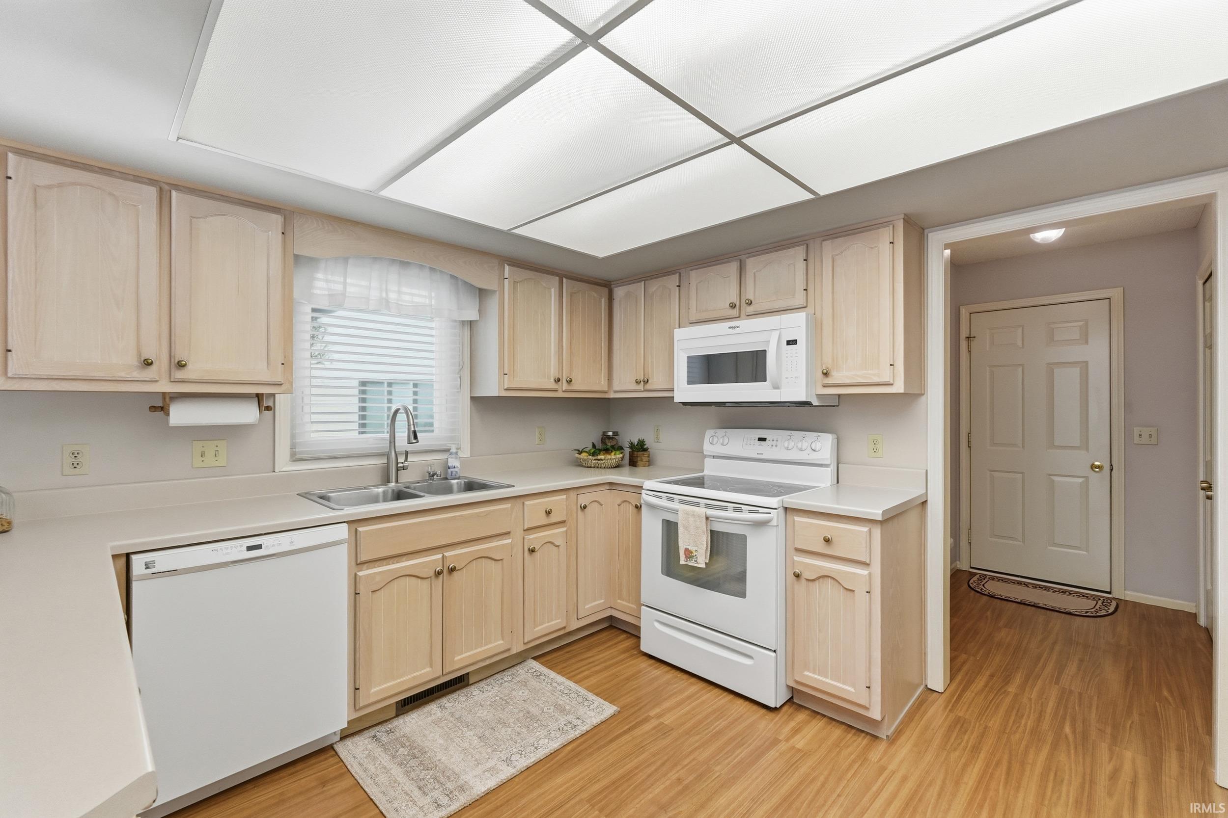 1102 Packard Place Auburn, IN 46706 - Photo 10 of 33