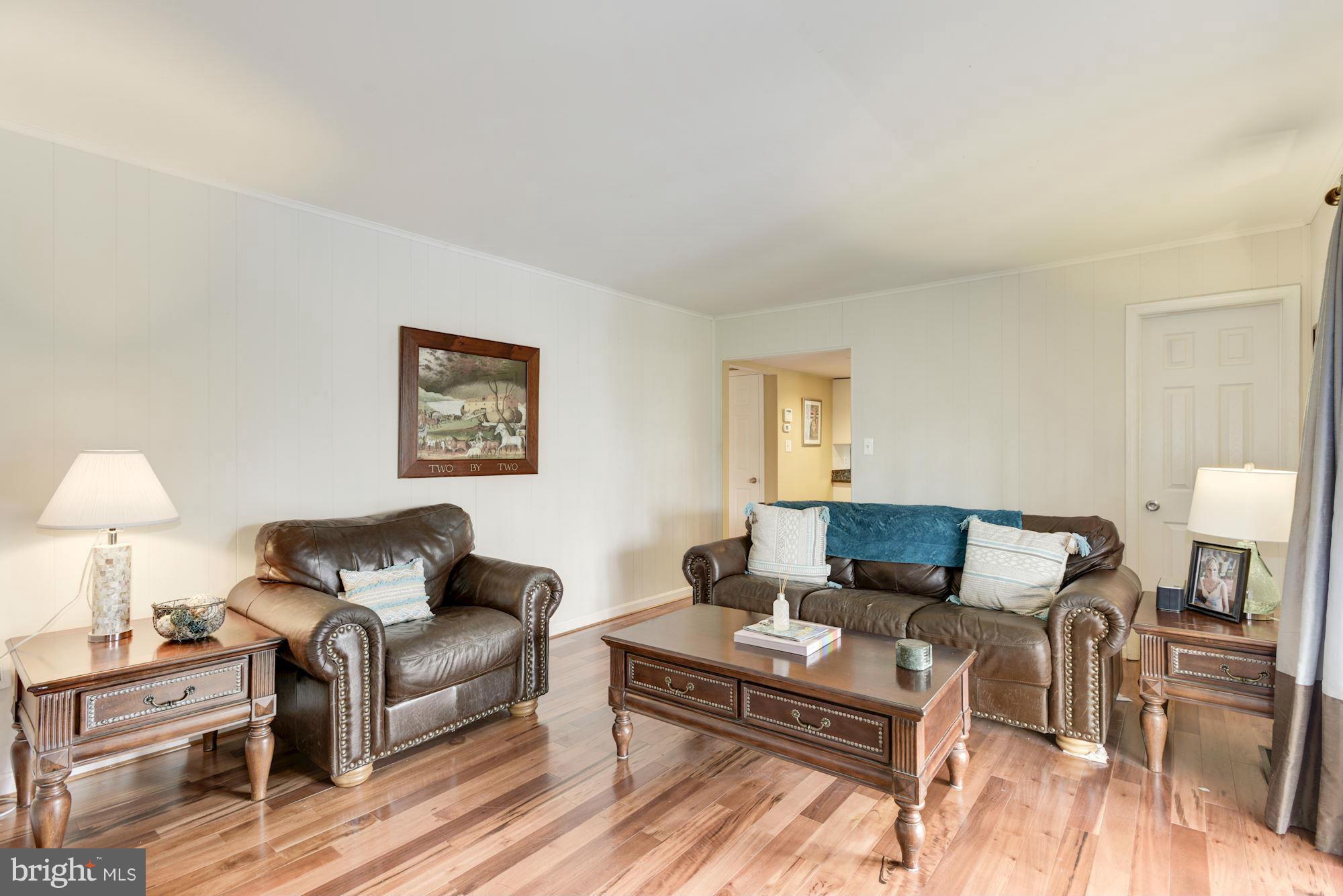 8552 Stonewall Road Manassas, VA 20110 - Photo 12 of 30 Family Room