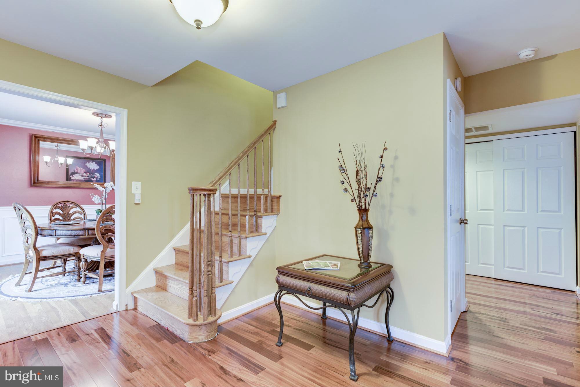 8552 Stonewall Road Manassas, VA 20110 - Photo 3 of 30 Interior (General)